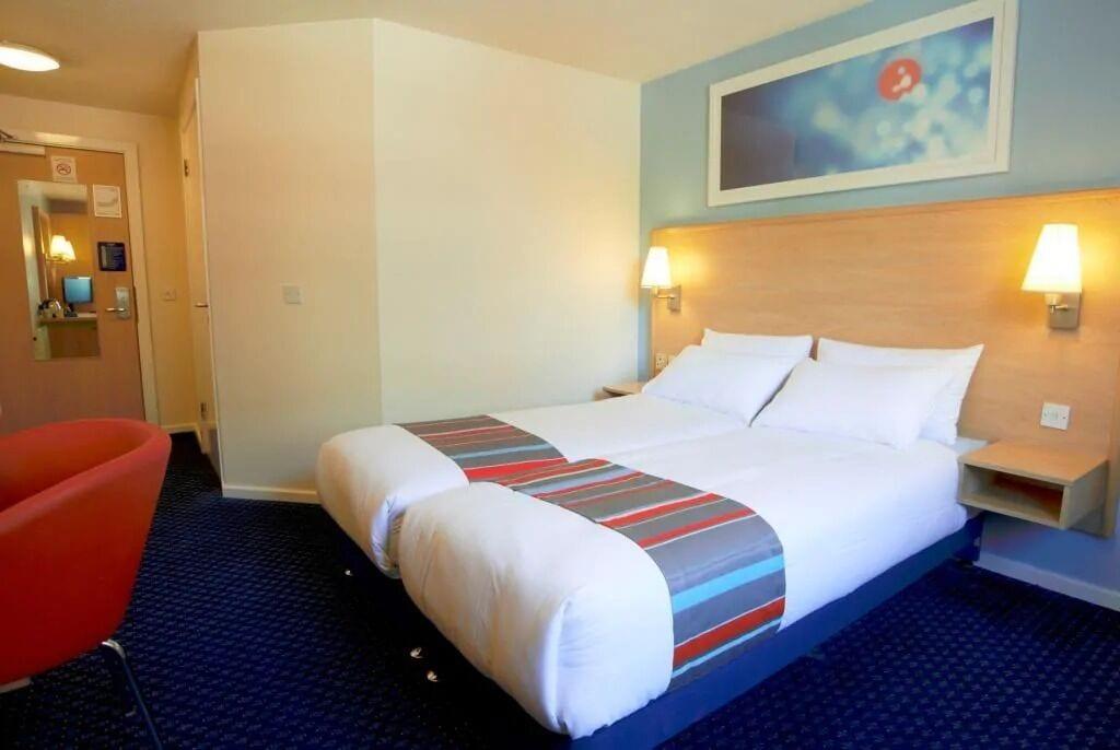 Travelodge Battersea London Exterior photo